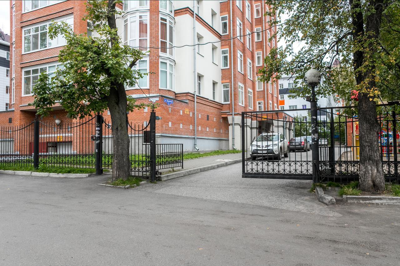דירות טומסק Apart On Kartashova 3 מראה חיצוני תמונה